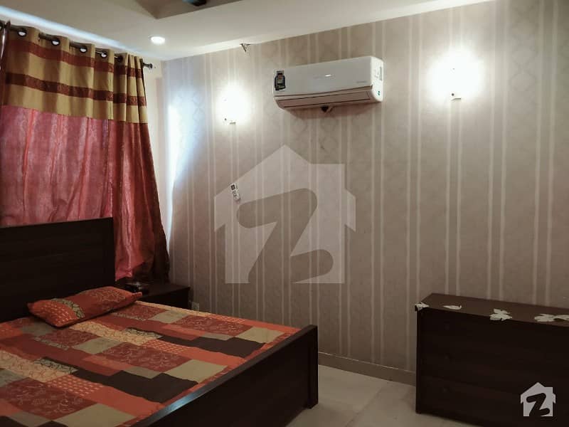 بحریہ ٹاؤن سیکٹرڈی بحریہ ٹاؤن لاہور میں 1 کمرے کا 2 مرلہ فلیٹ 35 ہزار میں کرایہ پر دستیاب ہے۔