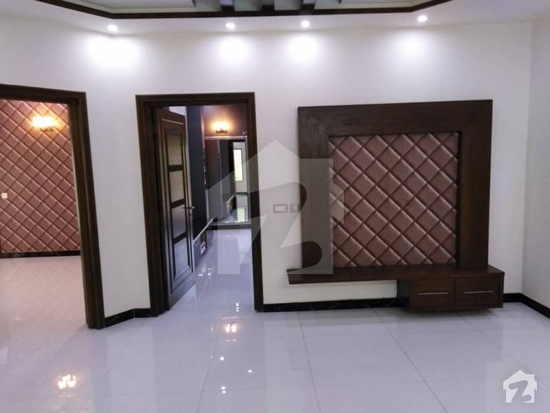 Gorgeous 10 Marla House For Rent Available In Bahria Town