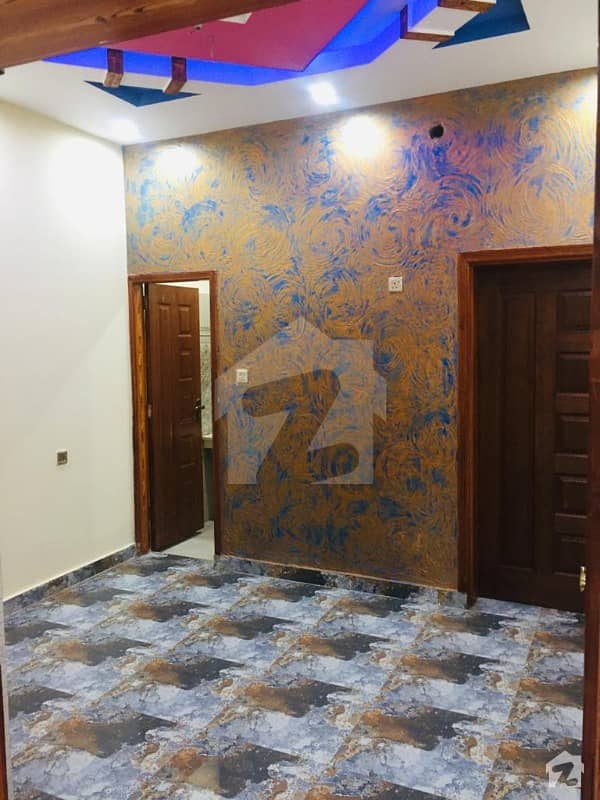 الرحمان گارڈن فیز 2 الرحمان گارڈن لاہور میں 4 کمروں کا 5 مرلہ مکان 97 لاکھ میں برائے فروخت۔