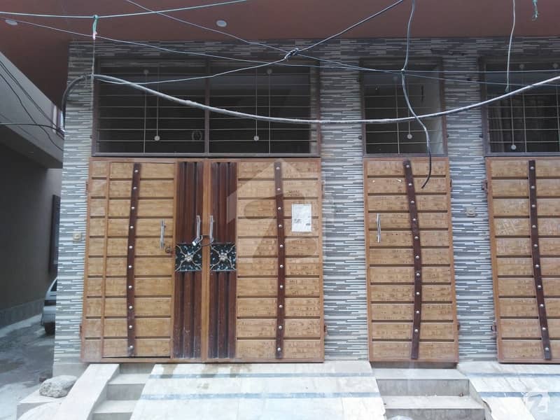 409 Square Feet House In Samanabad For Sale