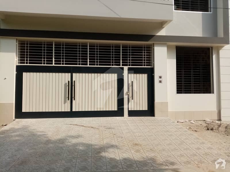 Farid Town House For Sale Sized 7 Marla