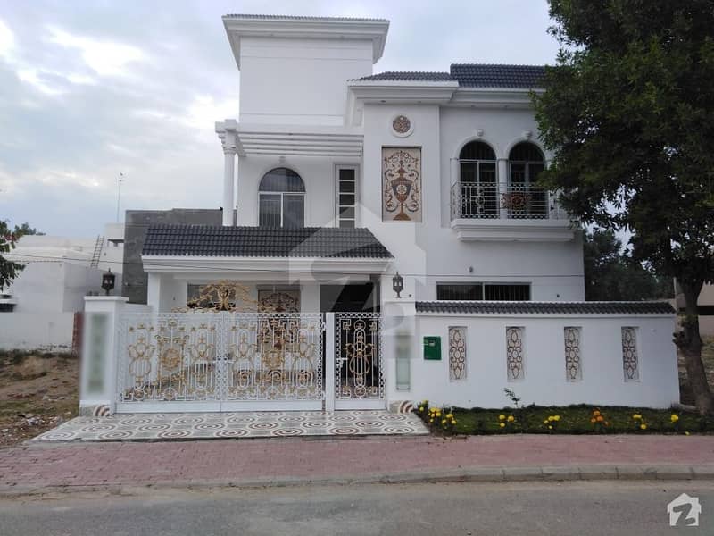 House In Bahria Town For Sale