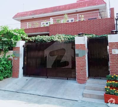 ڈی ایچ اے فیز 3 - بلاک وائے فیز 3 ڈیفنس (ڈی ایچ اے) لاہور میں 2 کمروں کا 1 کنال بالائی پورشن 47 ہزار میں کرایہ پر دستیاب ہے۔ ڈی ایچ اے فیز 3 - بلاک وائے فیز 3 ڈیفنس (ڈی ایچ اے) لاہور میں 2 کمروں کا 1 کنال بالائی پورشن 47 ہزار میں کرایہ پر دستیاب ہے۔