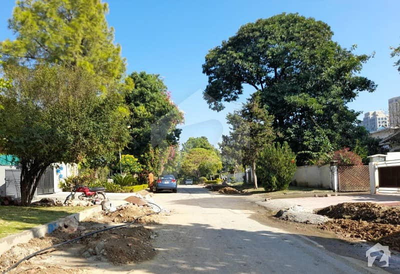 Hot Location Plot Is Available For Sale In F7 Islamabad