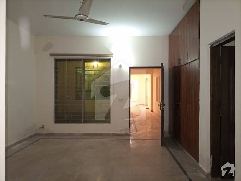 16 Marla Lower Portion For Rent Dha Phase 3