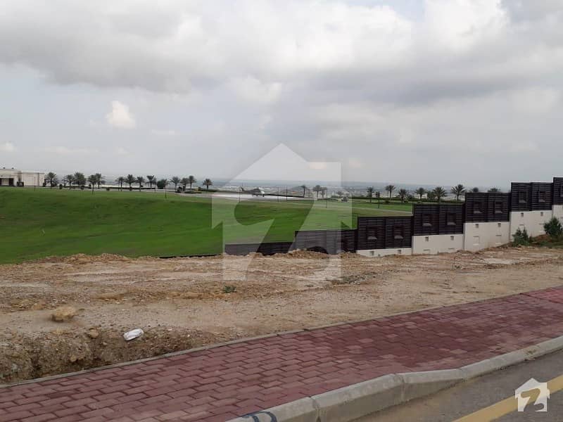 Buy A Centrally Located 9000 Square Feet Commercial Plot In Bahria Town Karachi