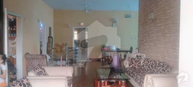 Here Is A Good Opportunity To Live In A WellBuilt House Here Is A Good Opportunity To Live In A WellBuilt House