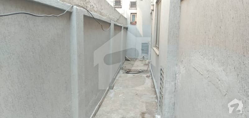 10 Marla House Available For Rent In Askari