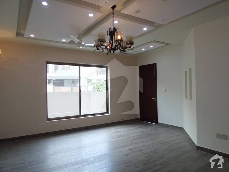 Ideal Flat For Sale In G-6