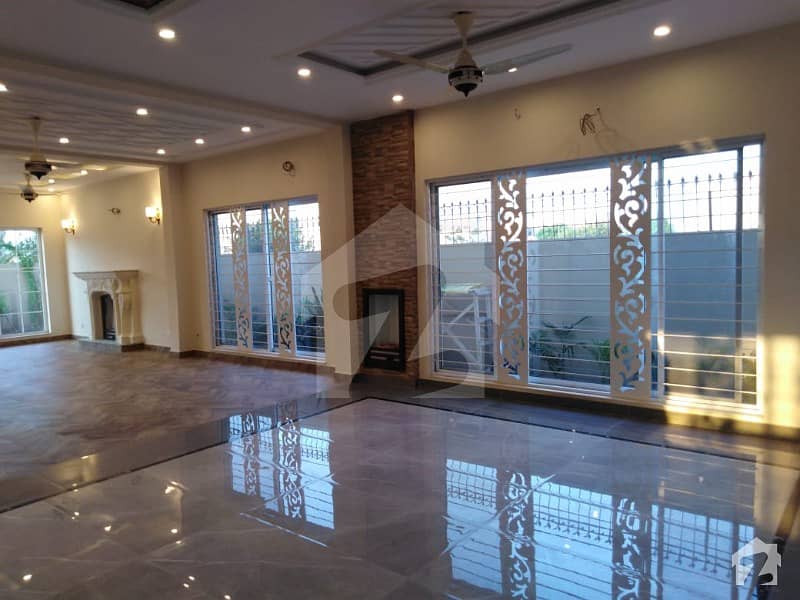 Luxury Location Bungalow Near Park For Rent In DHA Phase 2 T