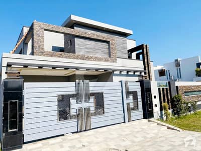 Original Ad Kanal Brand New Antique Design Bungalow Original Ad Kanal Brand New Antique Design Bungalow