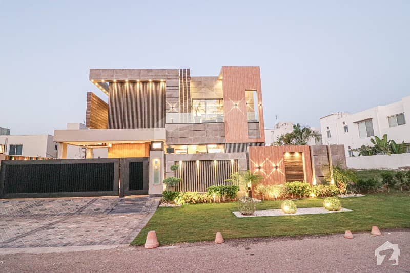 ڈی ایچ اے فیز 6 ڈیفنس (ڈی ایچ اے) لاہور میں 5 کمروں کا 1 کنال مکان 6.85 کروڑ میں برائے فروخت۔