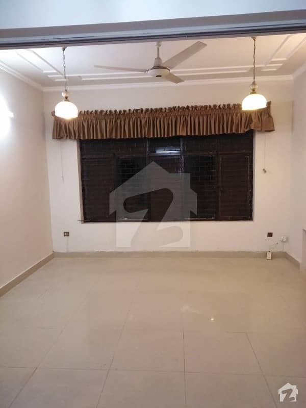 House For Rent 5 Marla 1st Floor Plus Ground Floor With 4 Bed 4 Washroom Rent 60000
