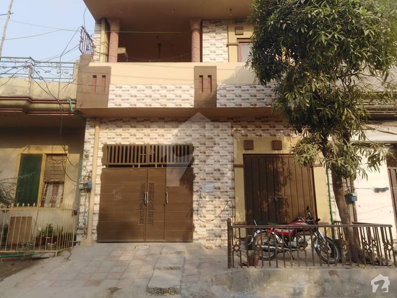 ملتان روڈ لاہور میں 6 کمروں کا 6 مرلہ مکان 1.35 کروڑ میں برائے فروخت۔