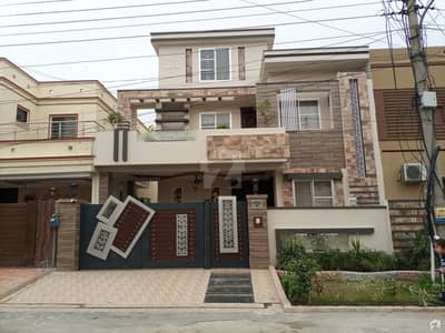 Good 10 Marla House For Sale In DC Colony Good 10 Marla House For Sale In DC Colony