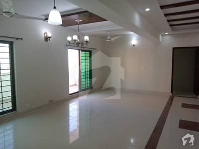 4 Beds 12 Marla Brand New Flats For Sale In Askari 11 Lahore 4 Beds 12 Marla Brand New Flats For Sale In Askari 11 Lahore