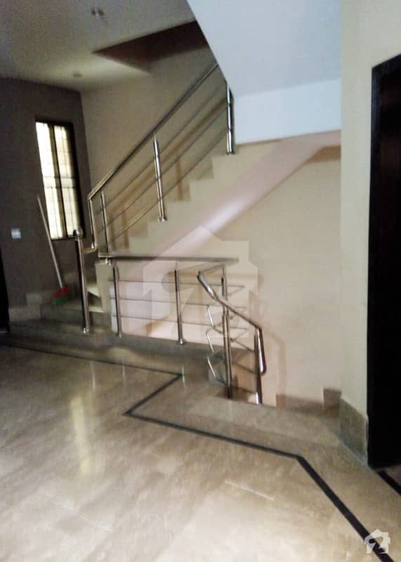 8 Marla Beautiful House 6 Bedrooms For Sale Near Canal Road Canal View And Thokhar Niaz Baig
