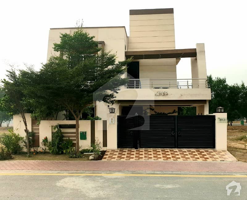10 Marla Used House For Sale In Johar Block Bahria Town Lahore