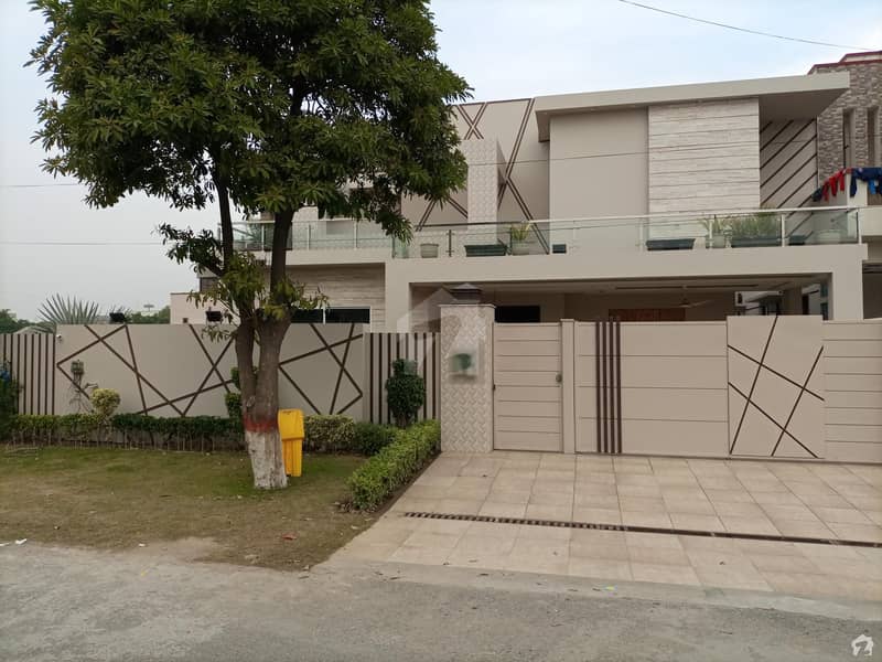 1 Kanal House In DC Colony For Sale