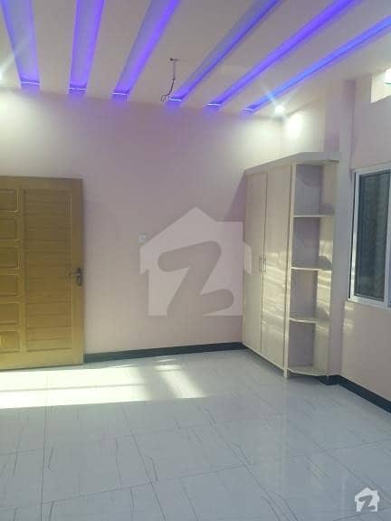 ورسک روڈ پشاور میں 5 کمروں کا 4 مرلہ مکان 1.3 کروڑ میں برائے فروخت۔