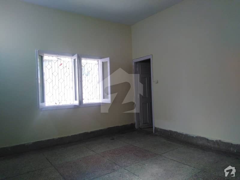 Ideal Flat For Sale In Gulshaneiqbal Town