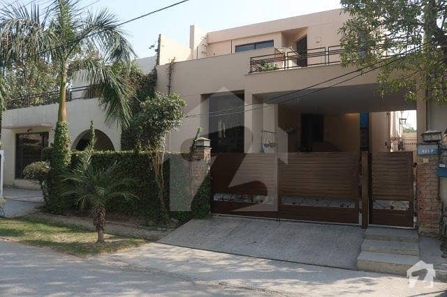 10 Marla  Beautiful House for Rent Available In DHA Phase 1