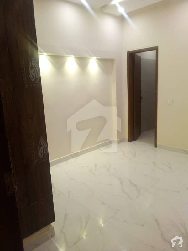 گرین سٹی ۔ بلاک بی گرین سٹی لاہور میں 4 کمروں کا 6 مرلہ مکان 1.7 کروڑ میں برائے فروخت۔