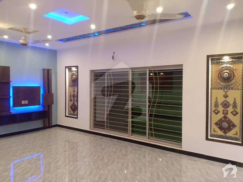 One Kanal Luxury Fully Stylish House For Rent In Bahria Town Lahore