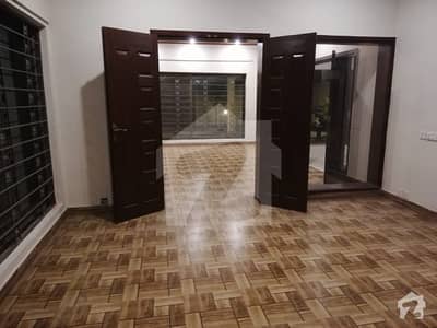 1 Kanal Lavish Portion For Rent At Prime Location