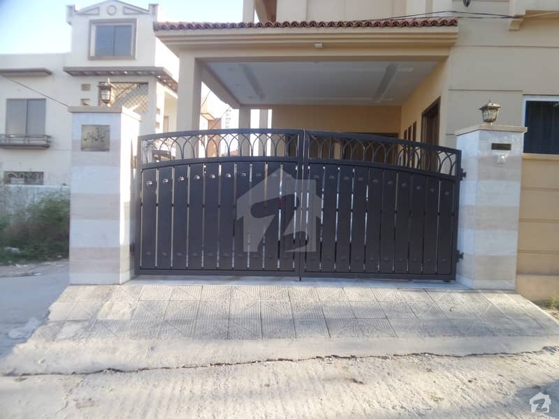 5 Marla House In New Lalazar For Sale