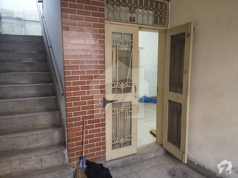 6 Marla Double Storey House For Sale In Johar Town