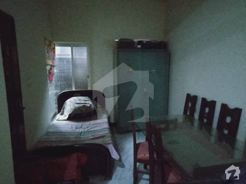 ساروبا گارڈن ہاؤسنگ سوسائٹی لاہور میں 3 کمروں کا 3 مرلہ مکان 32 ہزار میں کرایہ پر دستیاب ہے۔