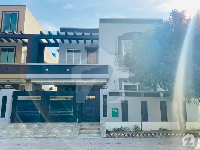 10 Marla Brand New Facing Park Home With Basement At Reasonable Price In Quaid Block Sector E Bahria Town Lahore