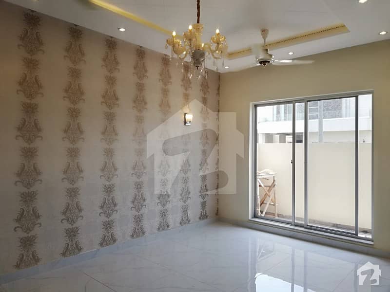 5 Marla Lavish Bungalow For Rent In Dha Phase 6