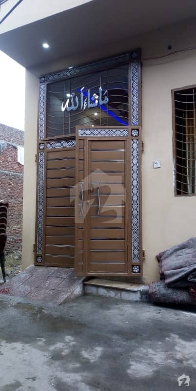 سلامت پورہ لاہور میں 3 کمروں کا 3 مرلہ مکان 58 لاکھ میں برائے فروخت۔
