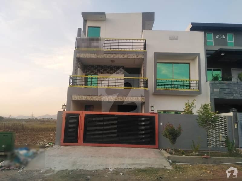 8 Marla Brand New House For Sale In D17 In Islamabad