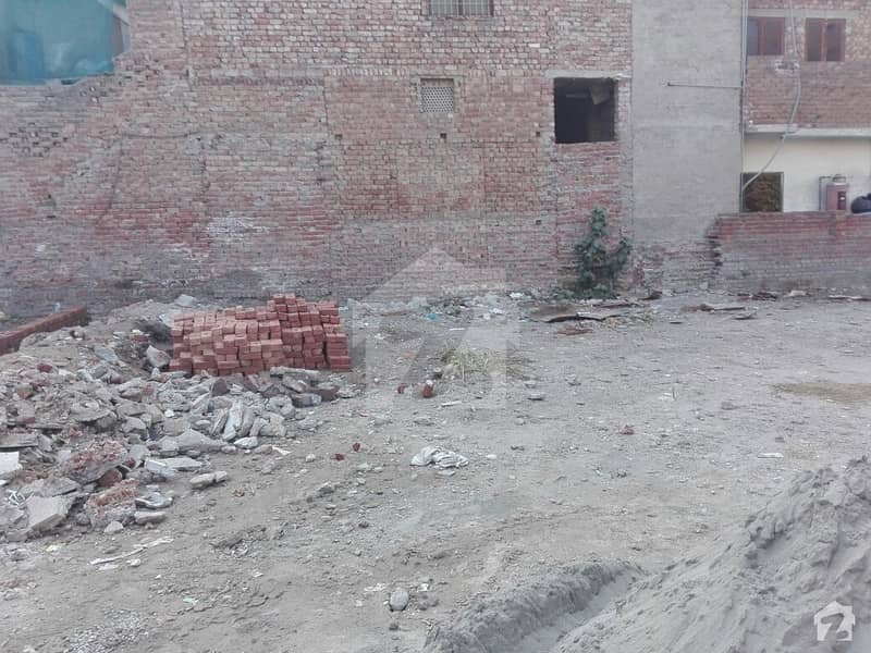 نادِر آباد کینٹ لاہور میں 4 مرلہ رہائشی پلاٹ 47.25 لاکھ میں برائے فروخت۔