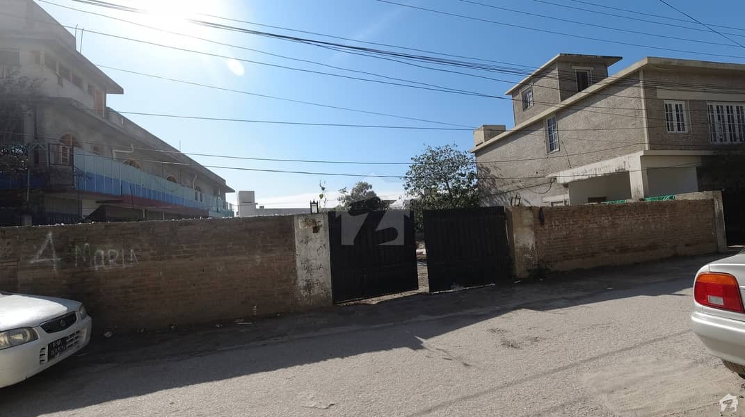 Peshawar Road Lane 4 Plot Is Available For Sale