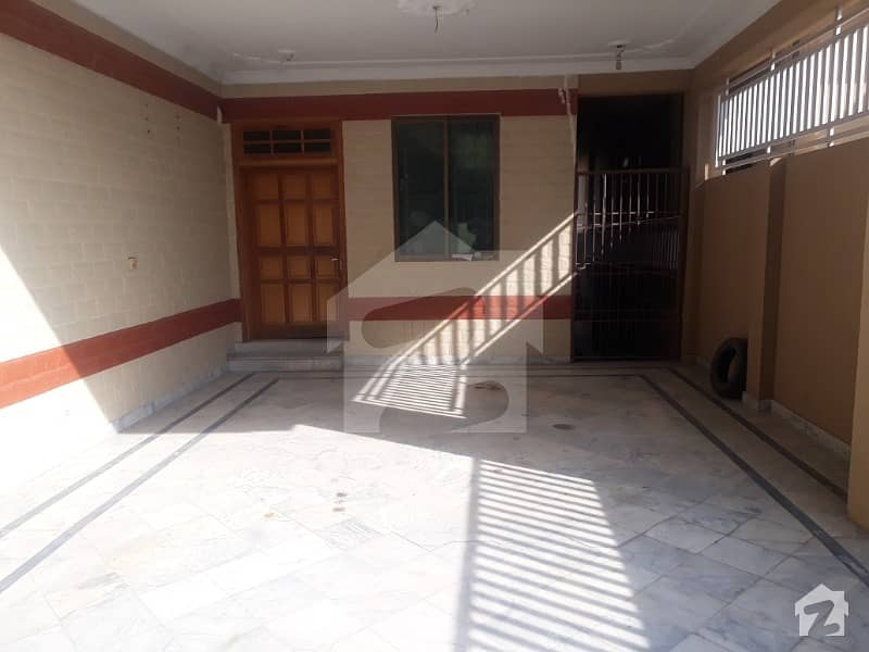 4500  Square Feet Lower Portion Up For Rent In Soan Garden