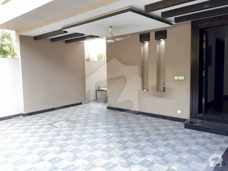 8 Marla Beautiful House For Sale In Umar Block Sector B Bahria Town Lahore