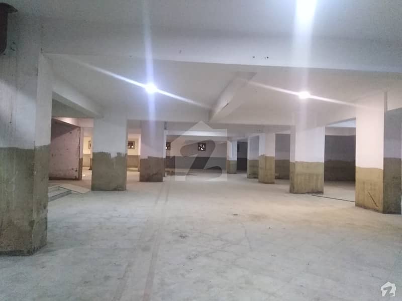Flat Of 1700 Square Feet In Rashid Minhas Road For Rent