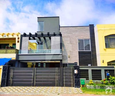10 Marla Brand New Luxury House For Sale In Takbeer Block Bahria Town Lahore 10 Marla Brand New Luxury House For Sale In Takbeer Block Bahria Town Lahore