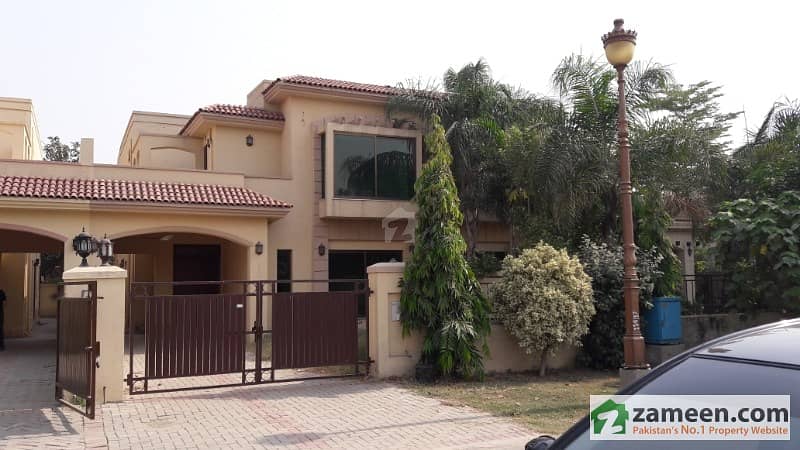 13 Marla House On 80 Feet Road Excellent Location For Sale In Lake City  Sector M1 On Reasonable Price