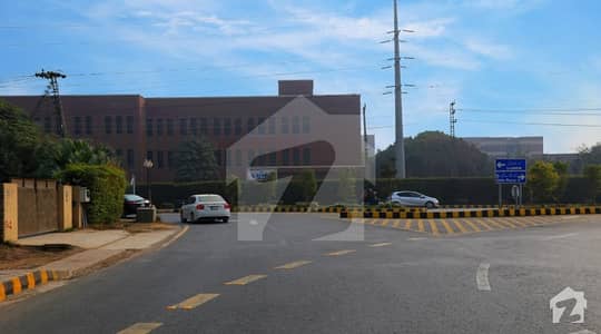 ڈی ایچ اے فیز 6 - بلاک ایف فیز 6 ڈیفنس (ڈی ایچ اے) لاہور میں 1 کنال رہائشی پلاٹ 3.2 کروڑ میں برائے فروخت۔ ڈی ایچ اے فیز 6 - بلاک ایف فیز 6 ڈیفنس (ڈی ایچ اے) لاہور میں 1 کنال رہائشی پلاٹ 3.2 کروڑ میں برائے فروخت۔