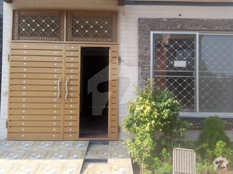 4.5 Marla Double Storey Luxury House With Gas And Electricity Facilities