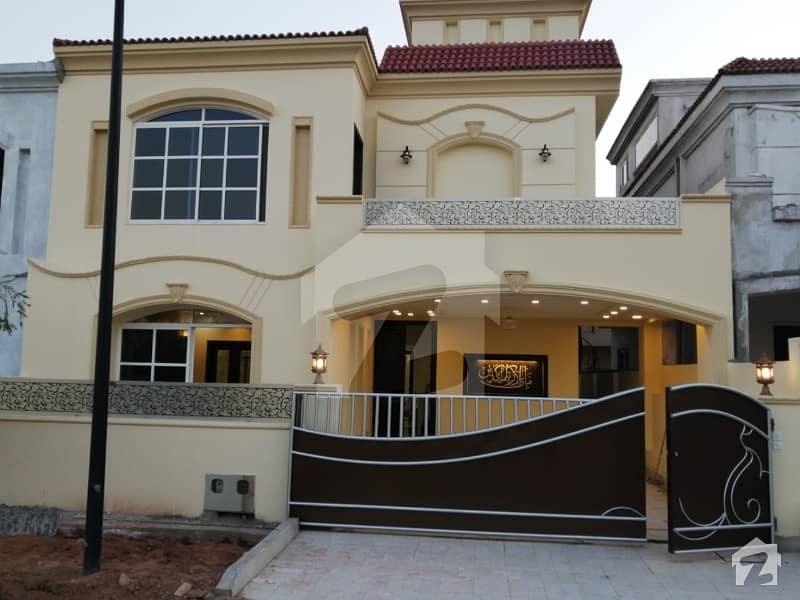 10 Marla House Available For Sale In Bahria Enclave Islamabad