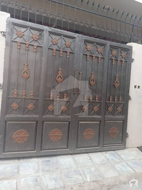 ورسک روڈ پشاور میں 6 کمروں کا 4 مرلہ مکان 80 لاکھ میں برائے فروخت۔
