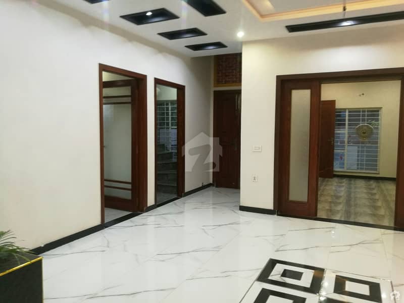 House In Nasheman-e-Iqbal For Sale