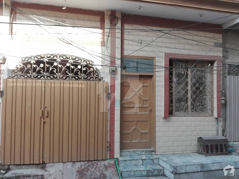 Good 5 Marla House For Sale In Gulfishan Colony