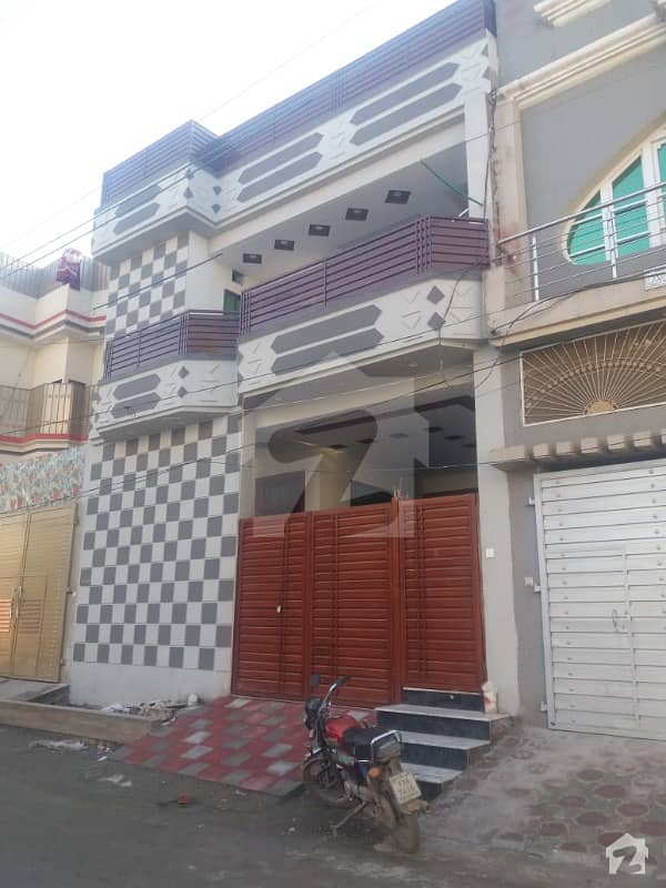 ارباب سبز علی خان ٹاؤن ورسک روڈ پشاور میں 7 کمروں کا 5 مرلہ مکان 1.6 کروڑ میں برائے فروخت۔